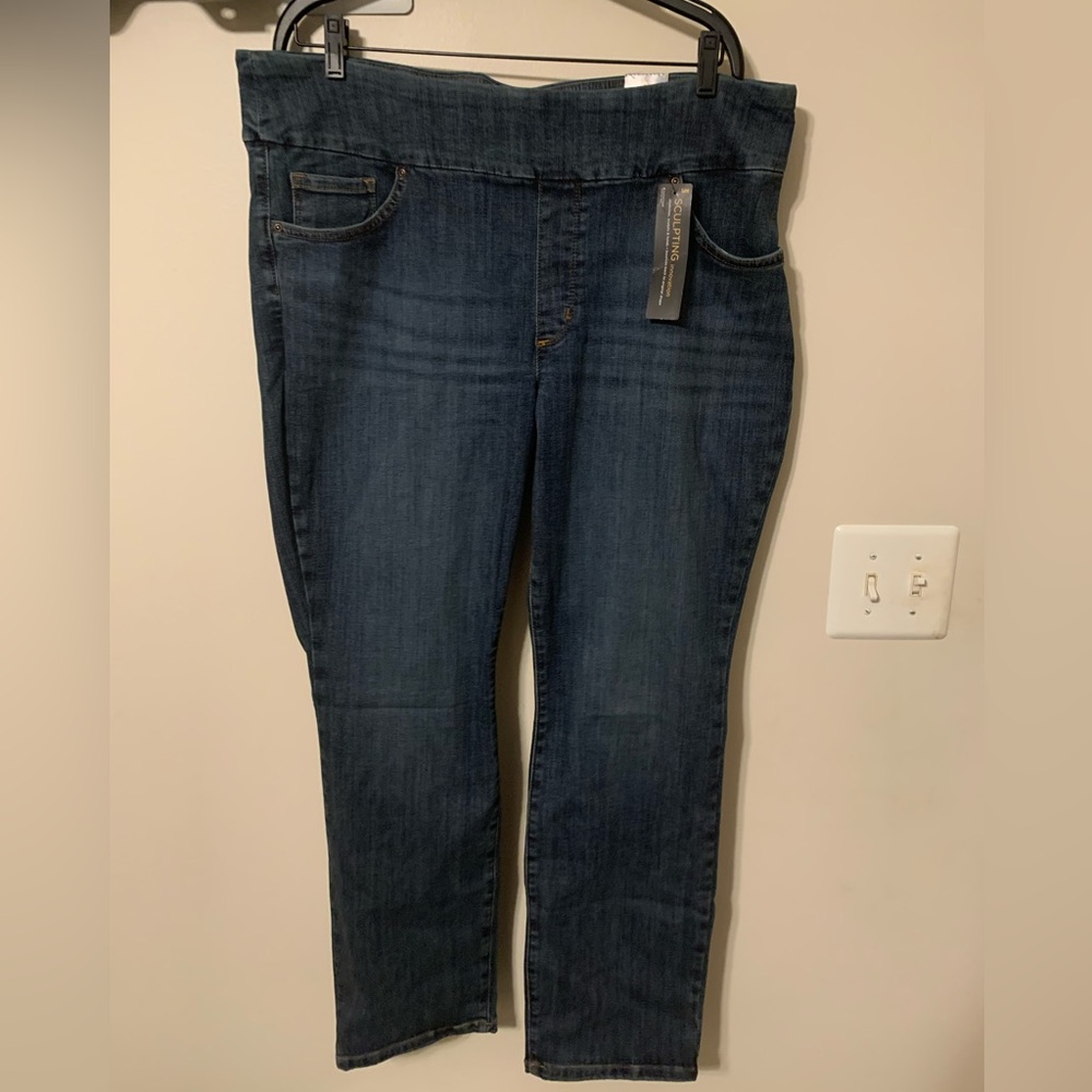 New Women’s Lee Slim Fit Mid Rise Sculpting Pull On Jeans 18 Short